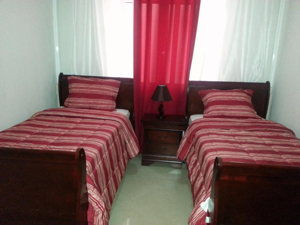 Residencial Girassol, Lda Bed and Breakfast São Filipe Esterno foto